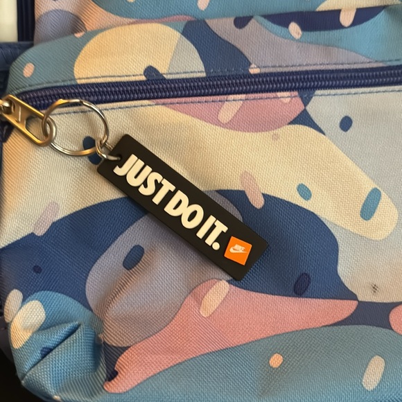 Nike Mini Backpack - Picture 2 of 5